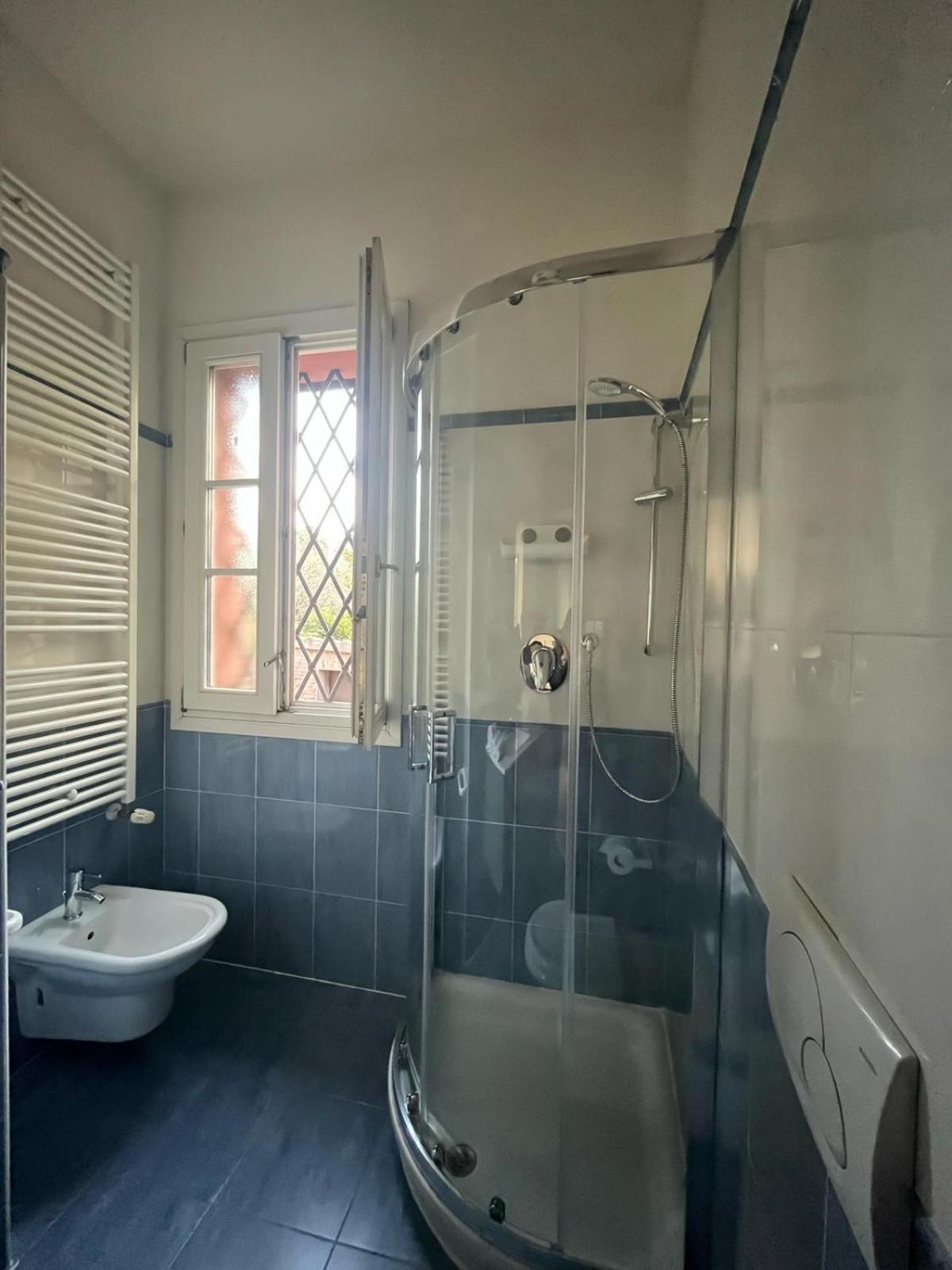 Saragozza Flat & Secret Garden Apartment Bologna Exterior photo