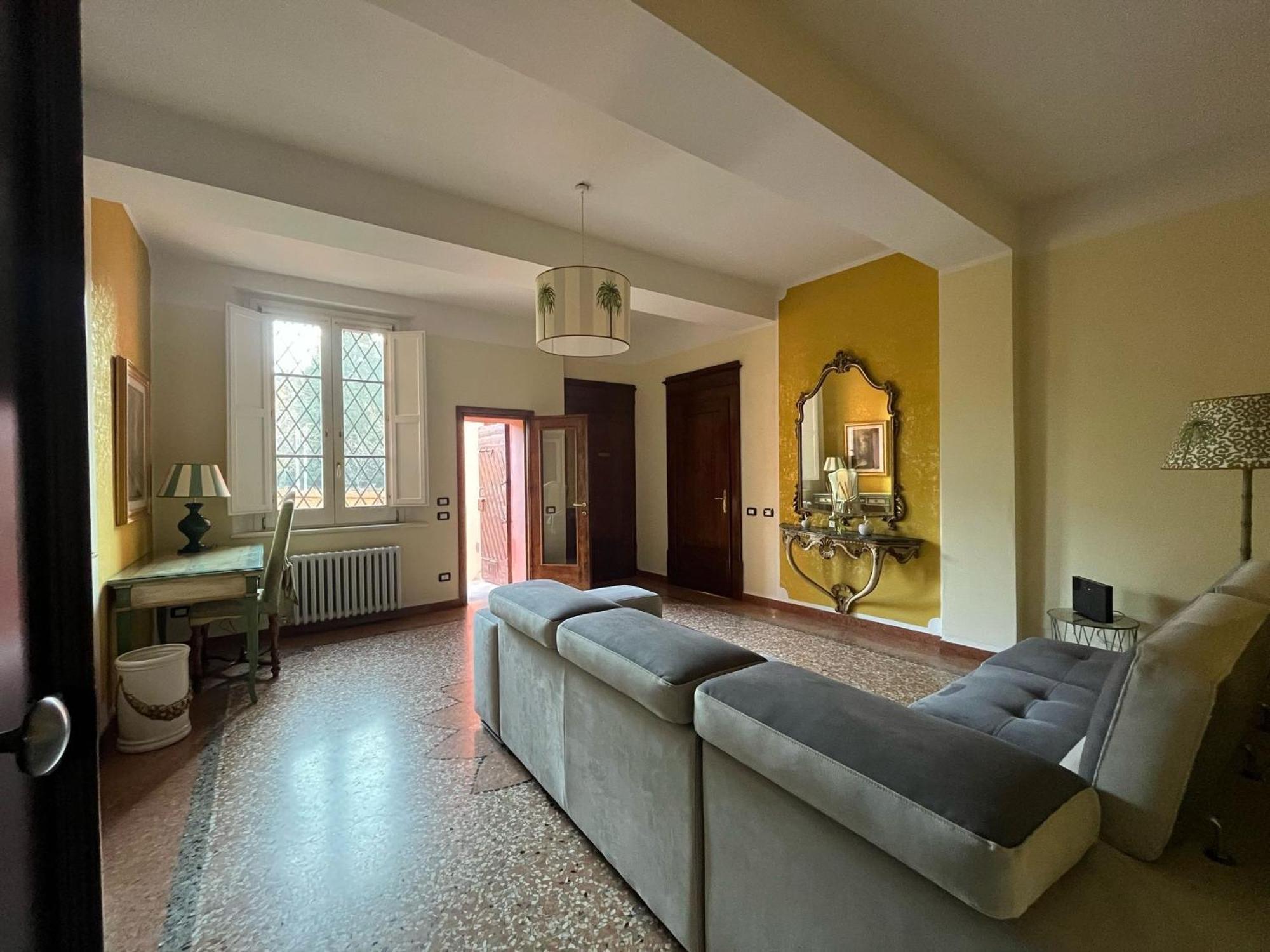 Saragozza Flat & Secret Garden Apartment Bologna Exterior photo